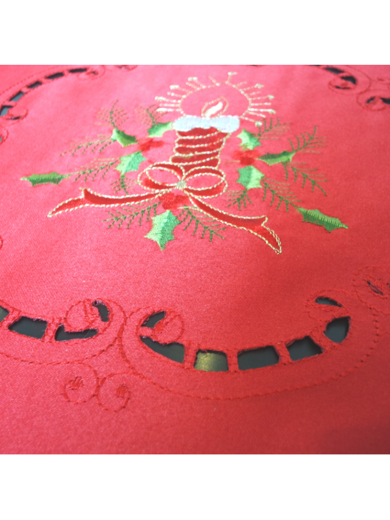 Round Christmas red candle embroidered placemat